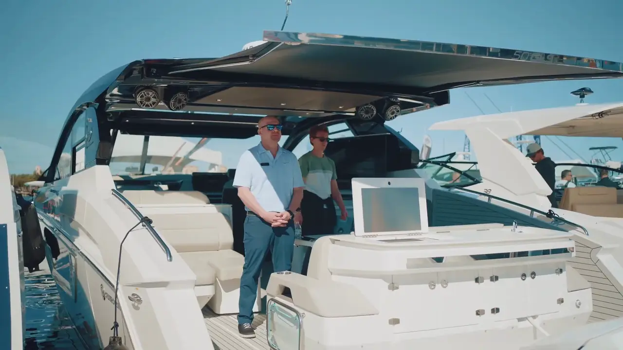 Frame 5 from St. Petersburg Power & Sailboat Show 2026